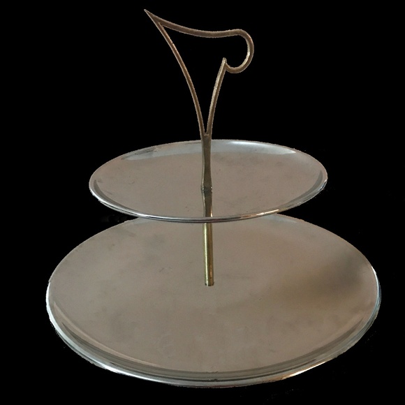 Two Tier Chrome Pastry Server - Picture 1 of 1